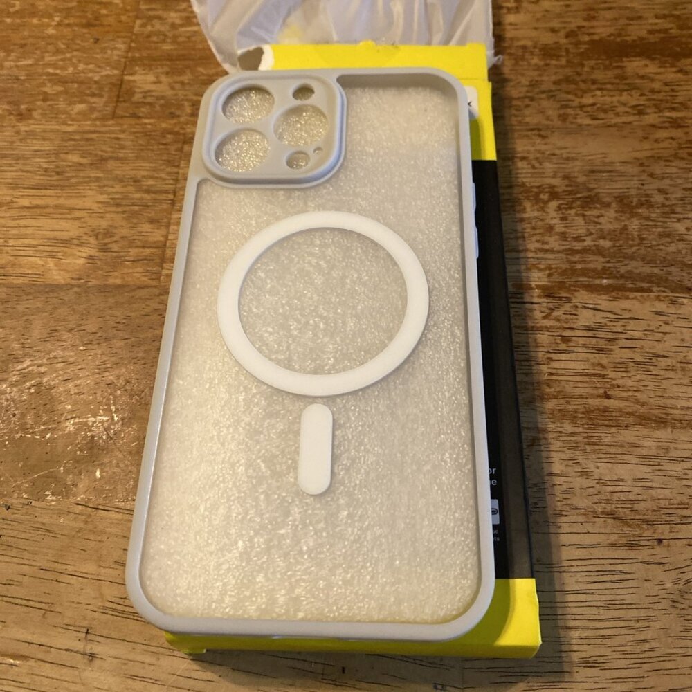 iPhone 13 Pro Max Magnetic White Phone Case